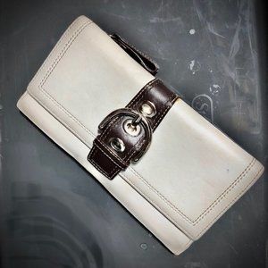 Coach Trifold Buckle Wallet